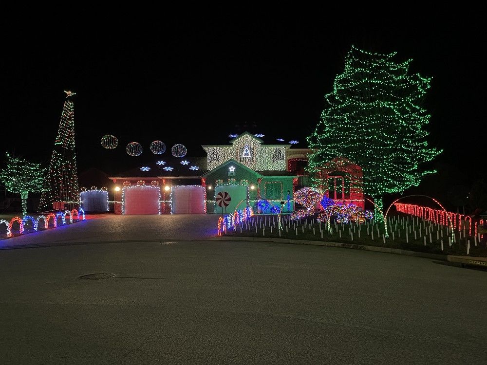 Christmas lights trigger tense Kingsville council meeting Windsor Star