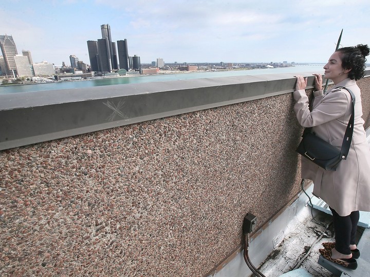  The Windsor Cancer Centre Foundation’s “Show Us Your Brave” fundraising campaign ambassador Pamela Gebrayel gets a look on April 17, 2024, from the top of the building where she and others will rappel 170 feet to Riverside Drive.