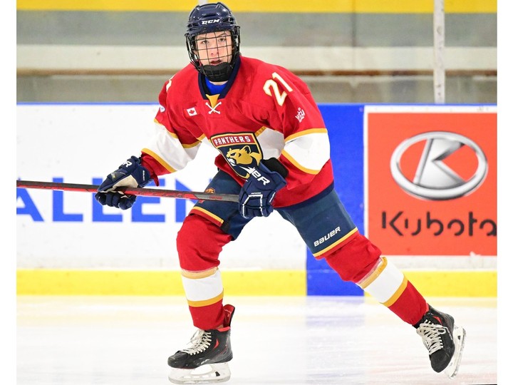  The Windsor Spitfires selected Kingsville’s Matteo Vilardi in the third round of the Ontario Hockey League Under-18 Draft on Wednesday. Vilardi played season with the Windsor Jr. Spitfires Zone AAA team after helping the Sun County Panthers minor-midget team reach the OHL Cup in 2022-23. (PHOTO COURTESY: DAN HICKLING/OHL IMAGES)