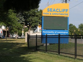 Seacliff Park sign