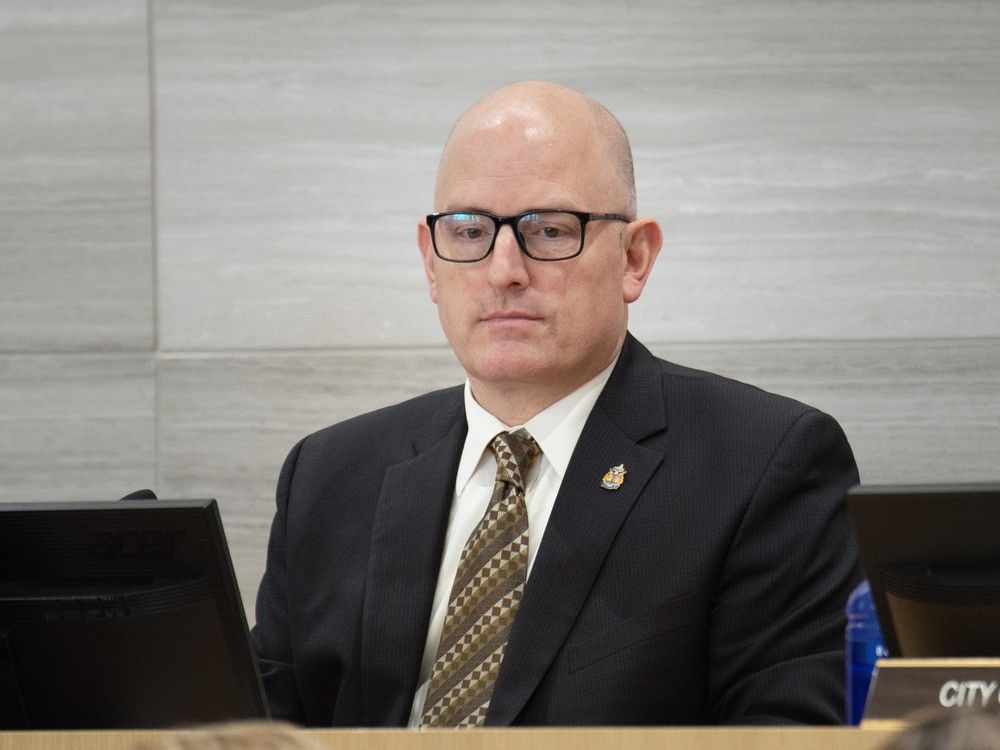  city hall hiring freeze lifted. windsor mayor drew dilkens is seen during a meeting of city council on monday, feb. 24, 2025.