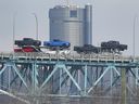 Many people may not realize that Trump’s tariff threats are targeting not only completed vehicles, such as pickup trucks passing through the Windsor Ambassador Bridge, but also parts that make these vehicles and materials that make them.