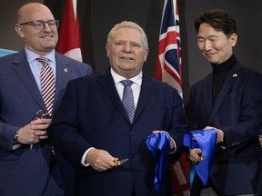 Dilkens, Ford, Lee
