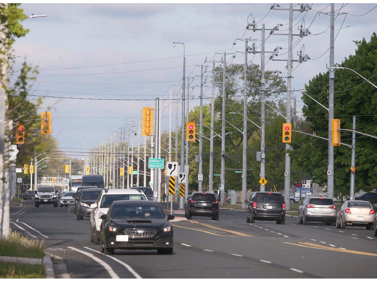 Traffic on Cabana Road