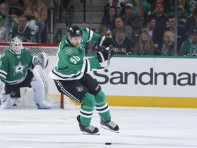 DALLAS, TX - NOVEMBER 24: Jason Spezza #90 of the Dallas Stars handles the puck against the Ottawa Senators at the American Airlines Center on November 24, 2015 in Dallas, Texas. (Photo by Glenn James/NHLI via Getty Images)   ORG XMIT: 574712797 ORG XMIT: POS1511242041253337
