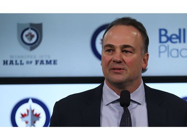 Former Winnipeg Jets great Dale Hawerchuk meets with the media before being inducted into the Jets Hall of Fame prior to its meeting with the Phoenix Coyotes in Winnipeg on Tues., Nov. 14, 2017. Kevin King/Winnipeg Sun/Postmedia Network
Kevin King, Kevin King/Winnipeg Sun