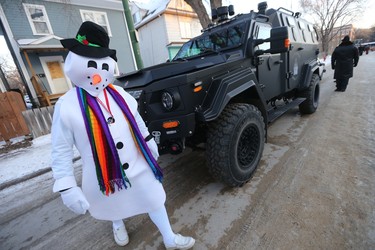 The Santa Claus Parade took place in Winnipeg this evening.  Saturday, November 18, 2017.   Sun/Postmedia Network