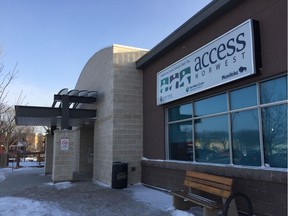 The Winnipeg Regional Health Authority announced extended access to primary care services at a number of Access Centres and existing primary care sites in the region on Tuesday, Dec. 5, 2017, as part of the ongoing consolidation of health services in Winnipeg. Beginning Jan. 2, 2018, other than the McGregor Avenue location, the services currently offered at Quick Care Clinics (QCCs) will shift to Access Centres and other primary care clinics. Resources, including staffing and equipment, will be transferred to existing Access Centres including the St. Boniface, Nor'west and Fort Garry locations. These locations will join Access Winnipeg West in offering extended clinic hours to offer reliable access to Walk-In Connected Care (WICC) services. The McGregor Avenue QCC will remain open and continue offering services to the public.