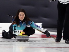 Kerri Einarson lost to Darcy Robertson 9-7, in a rollercoaster semifinal Sunday morning at the Manitoba women's curling championship Sunday afternoon in Killarney, Man., but she and her team could still qualify for the Tournament of Hearts in Penticton, B.C., through the new wildcard format.