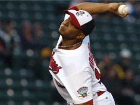 The Winnipeg Goldeyes announced the signing of right-handed starting pitcher Charle Rosario on Friday.