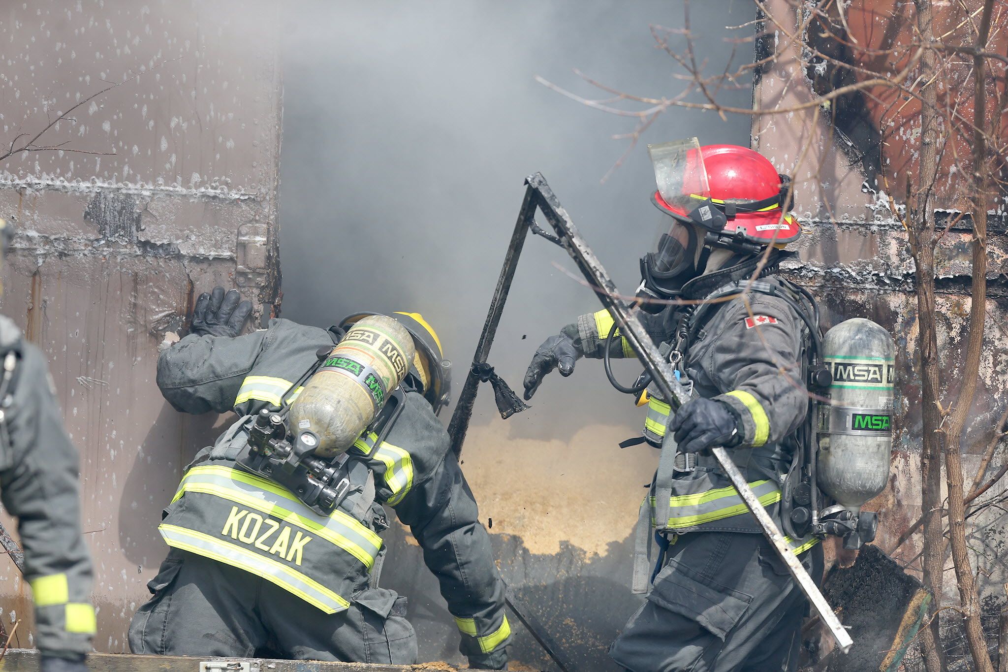 Firefighters battle blaze in storage trailer Winnipeg Sun