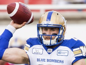Quarterback Chris Streveler should get the start for the Bombers in the Banjo Bowl, says a reader.
