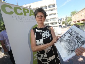 Lynne Fernandez presented an Alternative Budget at City Hall, in Winnipeg today.  The budget was presented by the Canadian Centre for Policy Alternatives.  Chris Procaylo/Winnipeg Sun