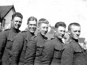 Icelandic Canadian Recruits ¥ Photograph by Frank Fredrickson ¥ c. 1917
Image: Courtesy of Alan MacLeod