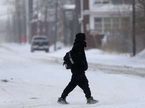 As temperatures are forecast to plummet throughout the day and overnight Sunday, Environment Canada has issued an extreme cold alert for all of Manitoba including the city of Winnipeg.