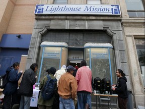 Lighthouse Mission's, on Main Street in Winnipeg.  Lighthouse Mission provided access to healthcare professionals, food, and nutritional advice today.  Saturday, September 22/2018 Winnipeg Sun/Chris Procaylo/stf
