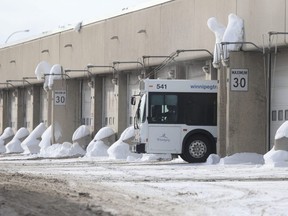 Winnipeg Transit is getting a boost from federal funding. Chris Procaylo/Winnipeg Sun/Postmedia Network