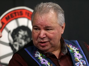 MMF President David Chartrand