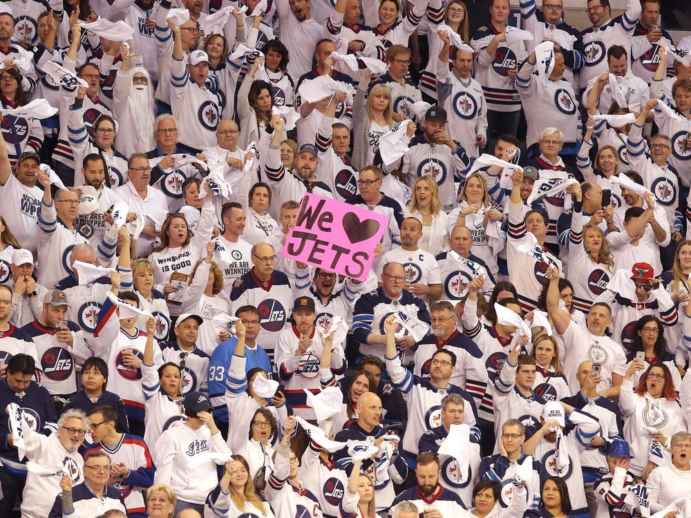 Jets offer ticket holders refunds for remaining home games