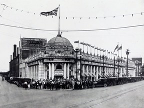 Winnipeg strike headquarters of the Citizens Committee in June 1919. 
Archives of Manitoba