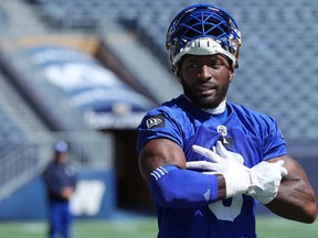 Willie Jefferson adjusts his gloves during Winnipeg Blue Bombers training camp at IG Field on Sun., May 19, 2019. Kevin King/Winnipeg Sun/Postmedia Network