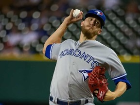 Toronto Blue Jays relief pitcher Ken Giles. (DAVE REGINEK/Getty Images)