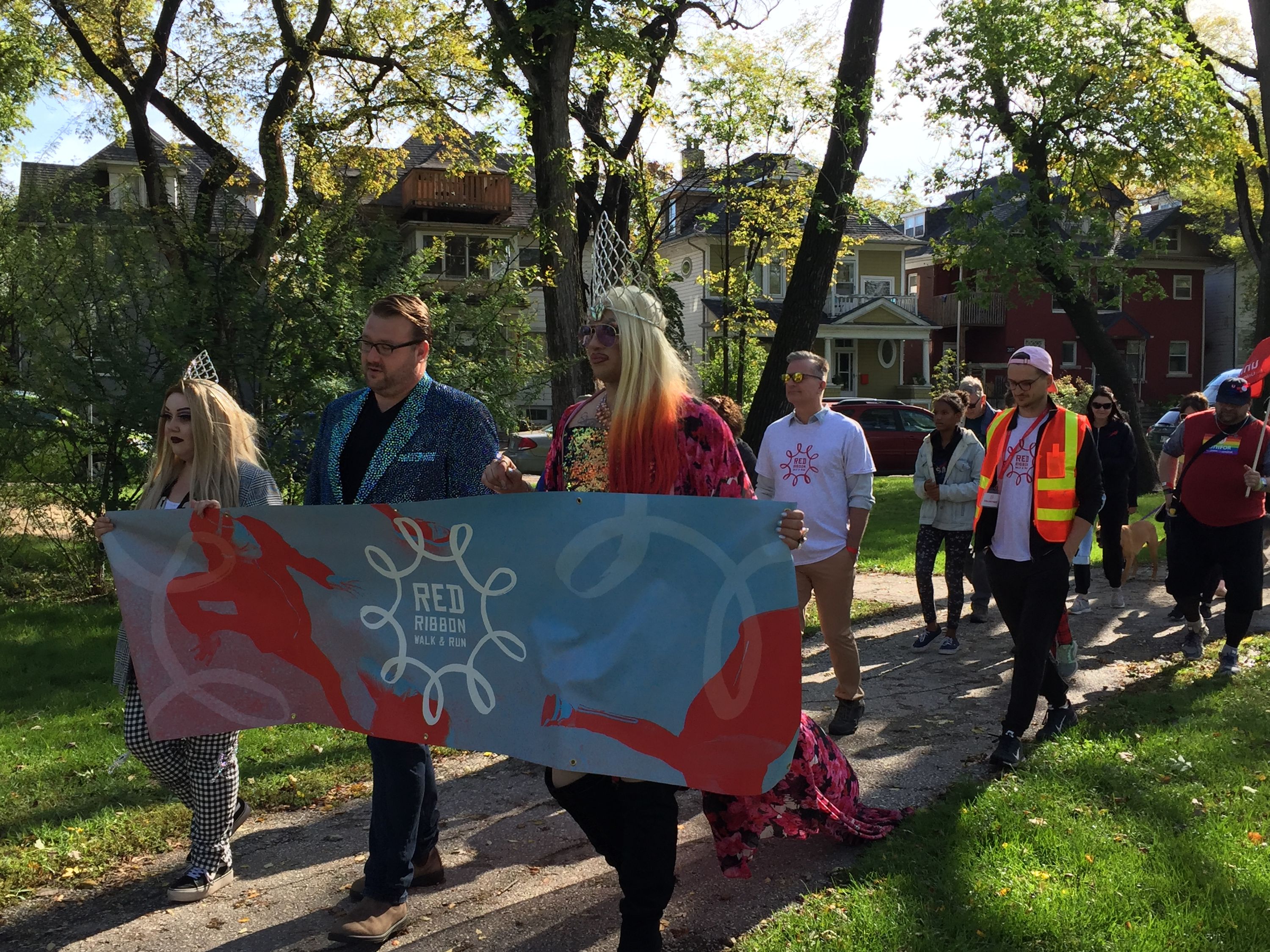 FIGHTING STIGMA Winnipeggers show support at Red Ribbon walk, run for