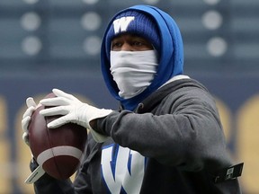 Blue Bombers receiver Darvin Adams was bundled up during the team’s workout on Oct. 9, 2019 — and the weather was even worse the next day.  (KEVIN KING/Winnipeg Sun)