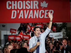 Liberal leader and Canadian Prime Minister Justin Trudeau campaigns for the upcoming election at the Musee de la nature et des sciences, in Sherbrooke, Quebec, October 16, 2019. (REUTERS/Stephane Mahe)