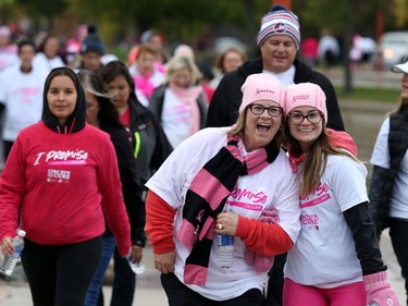 A mother and daughter share a moment during the 28th annual Run for the Cure event for the Canadian Cancer Society, in Winnipeg on Sun., Oct. 6, 2019. Kevin King/Winnipeg Sun/Postmedia Network