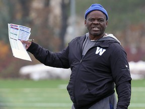 Bombers defensive coordinator Richie Hall barks out orders during practice on the University of Manitoba campus yesterday.  Kevin King/Winnipeg Sun