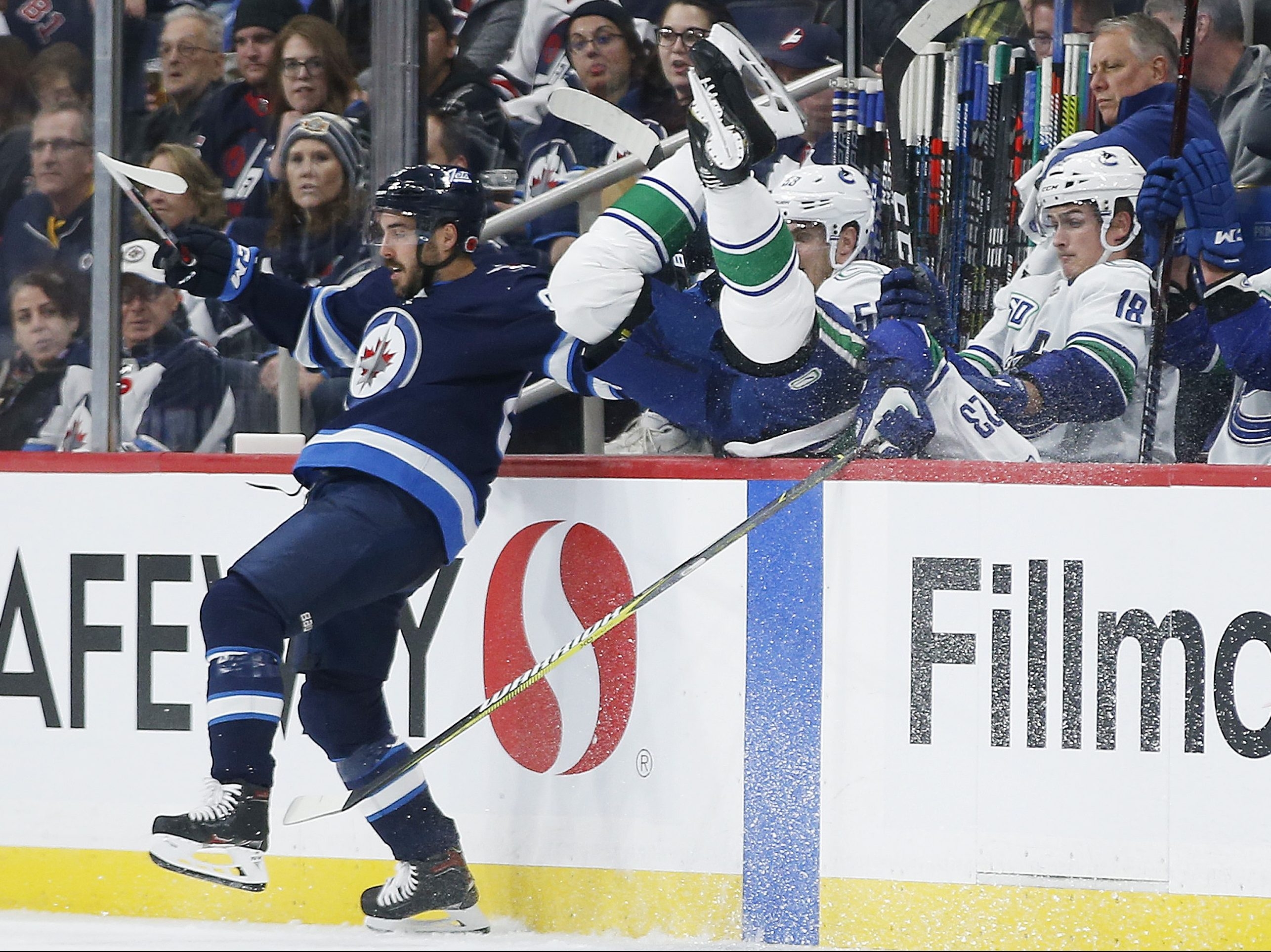 Canucks' power play finally connects in long-awaited win over Jets