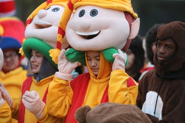 The annual Santa Claus Parade took place in Winnipeg, today. Saturday, November 16/2019 Winnipeg Sun/Chris Procaylo/stf