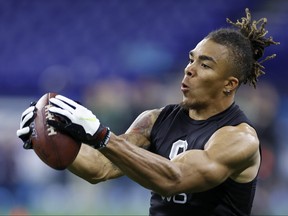 Wide receiver Chase Claypool of Notre Dame runs a drill during the NFL Scouting Combine at Lucas Oil Stadium on Feb. 27, 2020 in Indianapolis, Ind. (Joe Robbins/Getty Images)