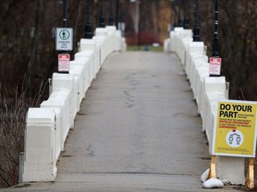 Very few people were in Assiniboine Park today, in Winnipeg.  Tuesday, April 28/2020 Winnipeg Sun/Chris Procaylo/stf