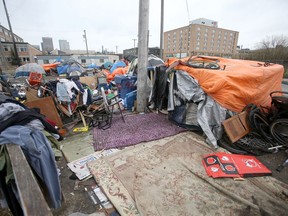 One of many homeless camps in Winnipeg.  This one is one block east of Main Street, at Higgins Avenue.   Wednesday, May 13/2020. Winnipeg Sun/Chris Procaylo/stf