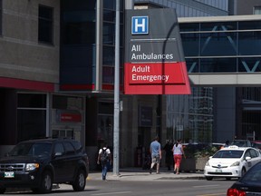 The Health Sciences Centre emergency department entrance on William Avenue in Winnipeg. Kevin King/Winnipeg Sun/Postmedia Network file