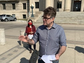 Manitoba Liberal leader Dougald Lamont speaks to the press about Manitoba’s child care and early education system.
James Snell/Winnipeg Sun