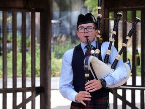 The St. Andrew’s Society of Winnipeg has announced it will have a 'virtual lone bagpiper’ play a series of Second World War tunes in Brookside Cemetery on Remembrance Day.