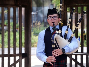 Cameron Dawson performs at a Pop-up Piper event at Upper Fort Garry in Winnipeg on Sunday, Sept. 6, 2020.