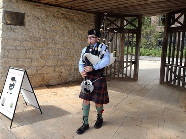 Cameron Dawson performs at a Pop-up Piper event at Upper Fort Garry in Winnipeg on Sunday, Sept. 6, 2020.