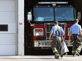 Winnipeg Fire Department members return to the station on Osborne Street after a call in Winnipeg on Tues., Oct. 6, 2020. Kevin King/Winnipeg Sun/Postmedia Network