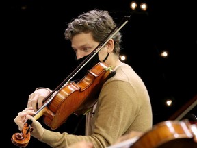 Violinist James Ehnes rehearses at the NAC in Ottawa on Monday.