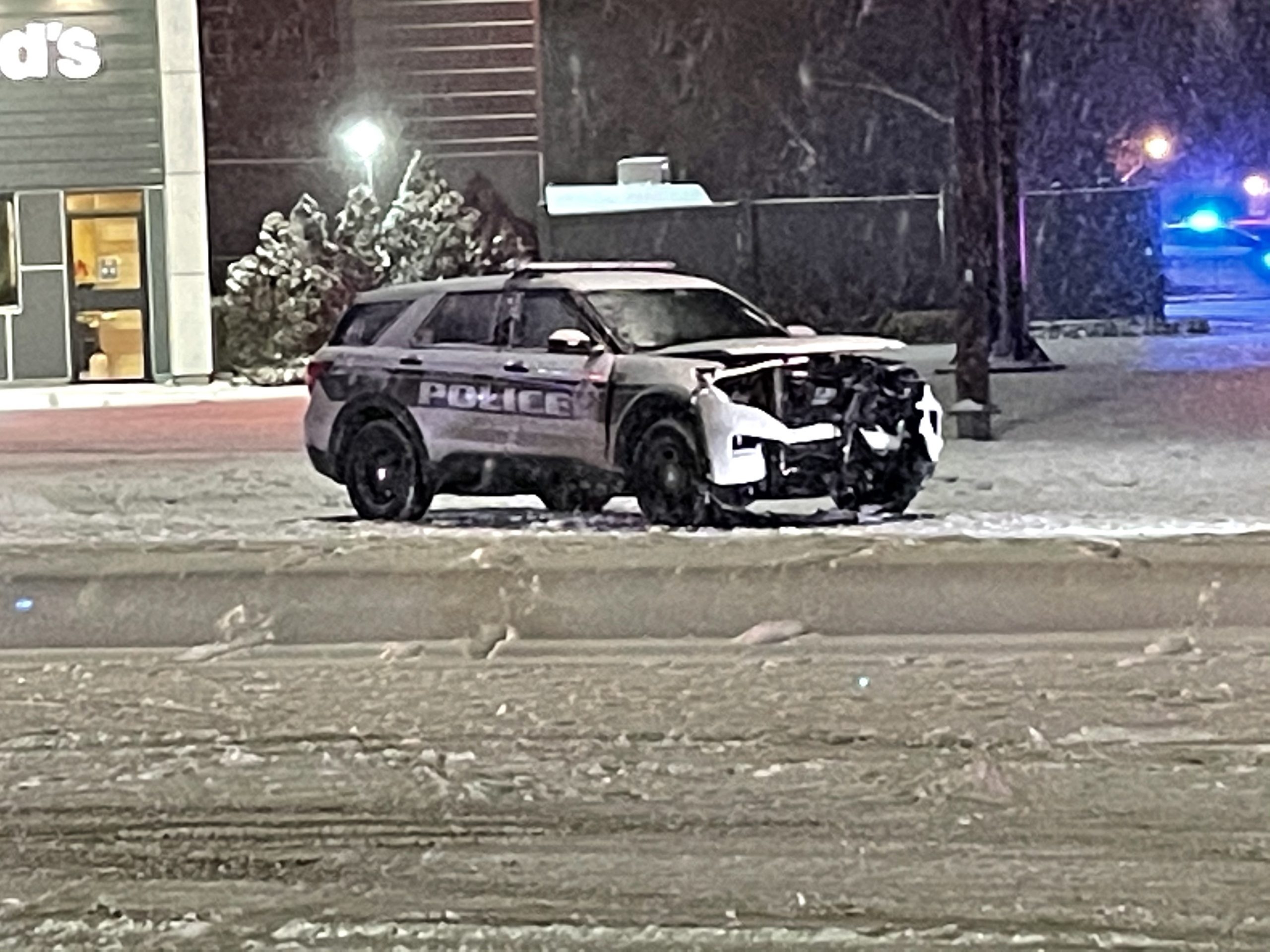 Police watchdog investigating after WPS cruiser, civilian vehicle ...