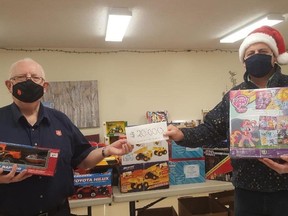Salvation Army Thompson Managing Director Roy Bladen (left) and Franco Cazzola, Manager, Vale Manitoba Operations (right).
Handout