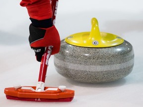 The top-5 seeds all won early on Thursday at the Manitoba men's curling championship.