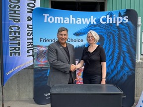 Native Canadian Chip Corporation president and owner Alfred Lea and Carey Iuliani of Star Wholesale.