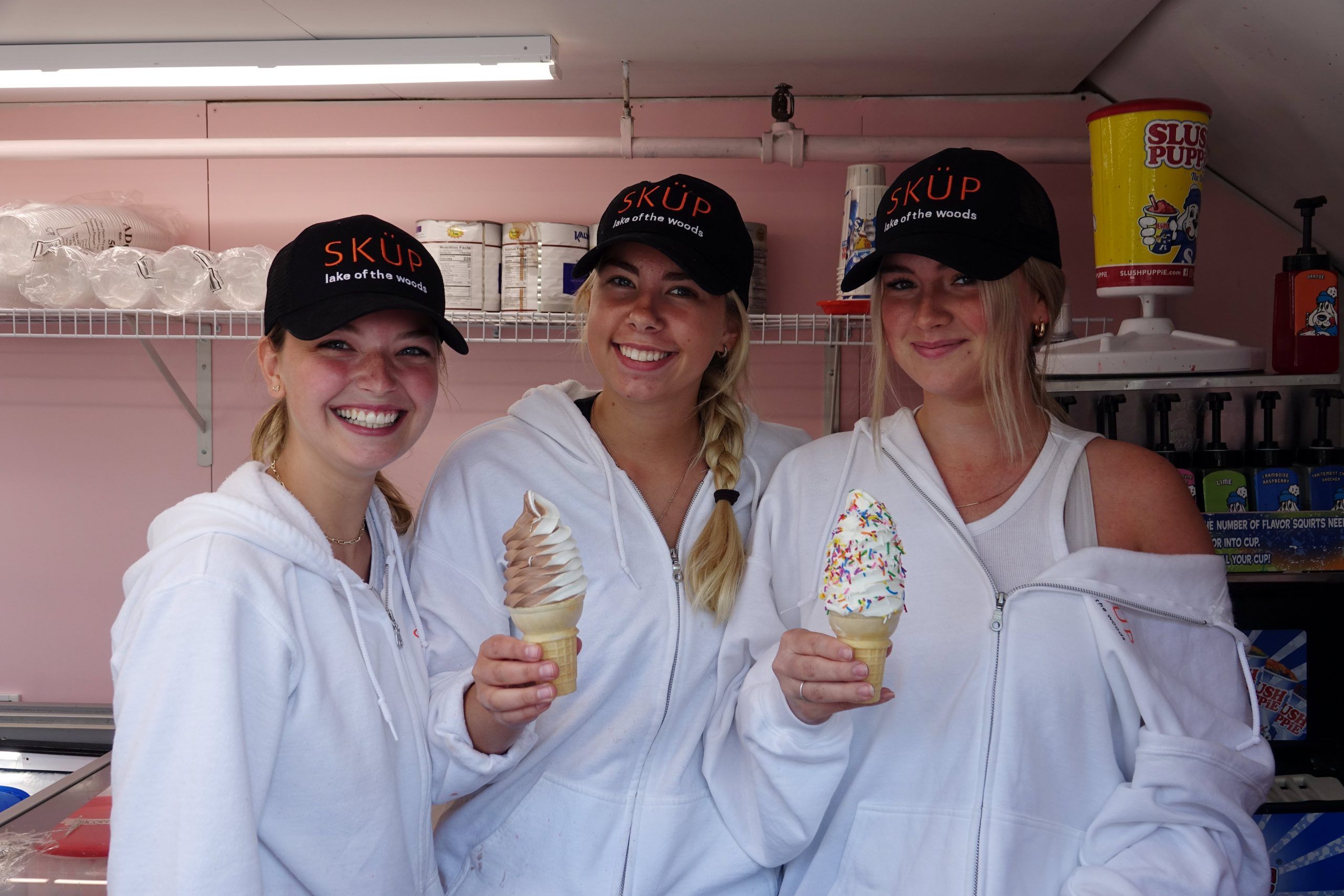 Young Winnipeg entrepreneur giving her all at new ice cream shop