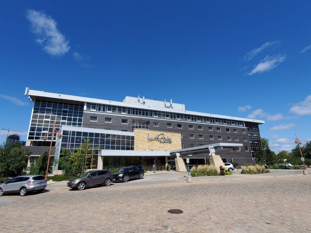 Rebate program that helped save summer for hotels extended into fall