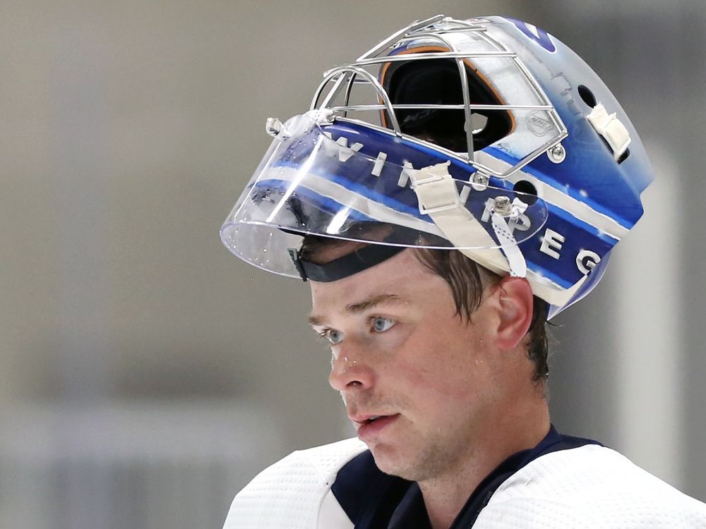 Jets' Comrie has support of teammates, hockey ops brass for backup role